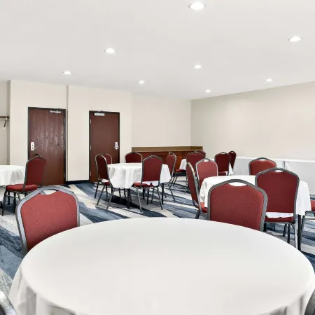 Comfort Suites Southfield-Detroit