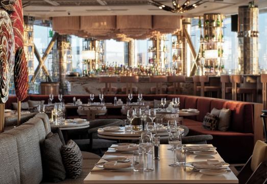 소피텔 아테네 에어포트 외관