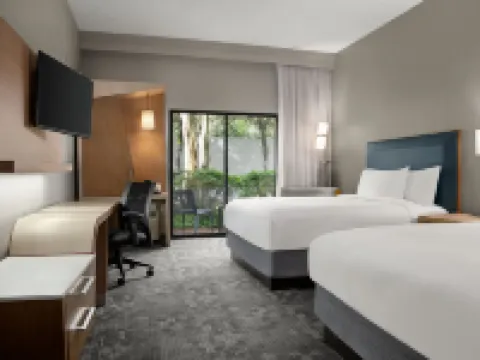 Courtyard Lafayette Airport Hotels in Lafayette