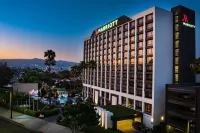 Beverly Hills Marriott - parking