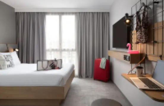 Moxy Paris Clamart