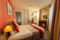 Appart-Hôtel Mer & Golf City Perpignan Centre Hotels near Museum of Coins and Medals Joseph Puig