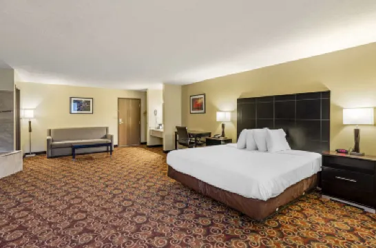 Best Western Monticello Hotels near Holiday Mountain