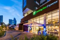 Holiday Inn Express 卡塔赫納 住宿飯店