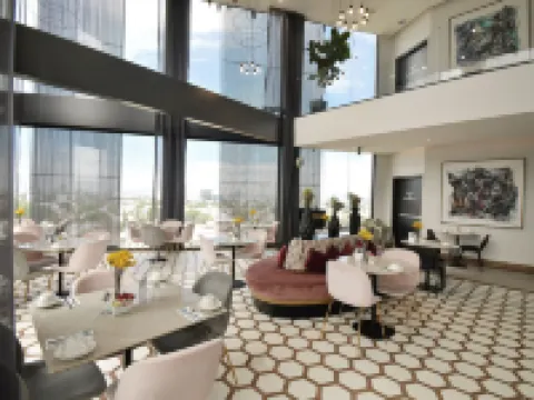 บีเคอเรอร์ โฮเทล กวาดาลาฮารา โรงแรมในกวาดาลาฮารา