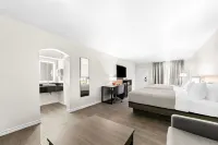 Quality Inn & Suites Port Lavaca Near Lighthouse Beach Hotels in Port Lavaca