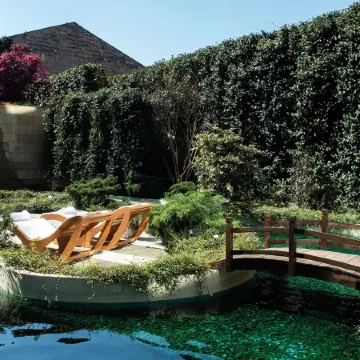 Gold Tower Lifestyle Hotel