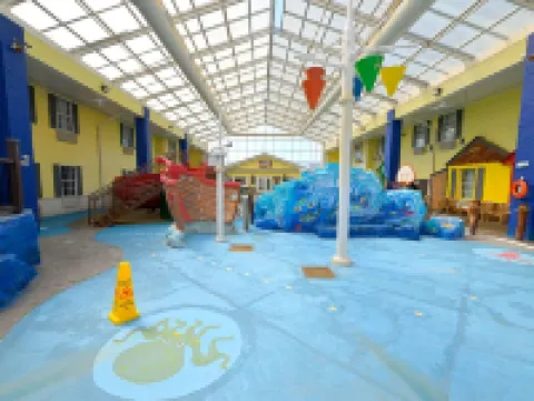 Comfort Inn Splash Harbor Hotels in Bellville