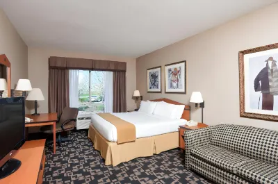 Holiday Inn Express & Suites Indianapolis South – Greenwood