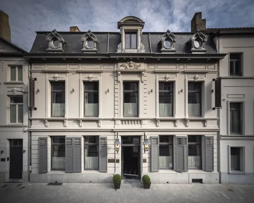 Cobergher Hotel Hotels near Grote Markt
