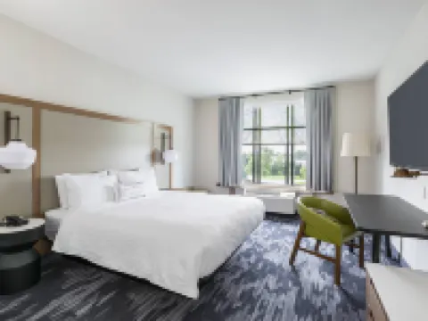 Fairfield Inn & Suites Minneapolis North/Blaine Hotels in Blaine