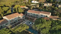 Boutique Hôtel Responsable et Restaurant Basgi Basgi Các khách sạn ở Saint-Florent