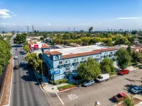 Rodeway Inn & Suites Pasadena - 2-Star
