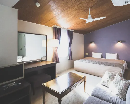 Karuizawa Ellegance Hotels near Basho Monument