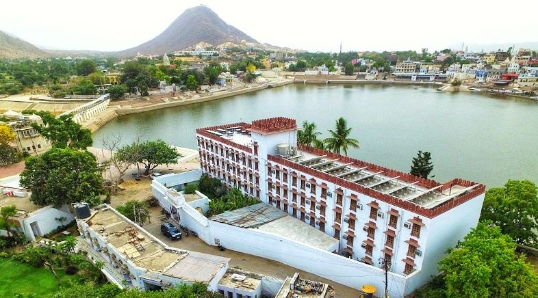 hotel overview picture