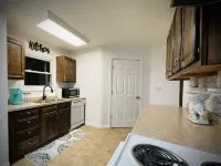 Charming Ranch in Quiet Neighborhood