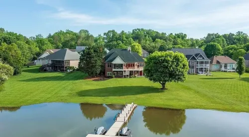 Tranquil Tellico Lakefront Retreat -- Kayaks! Private Dock!