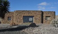 ECO Friendly Volcanic Rock Villa with Private Pool (6.7m x 4.6m) WiFi. Sea View. Hotels near Grandes Playas