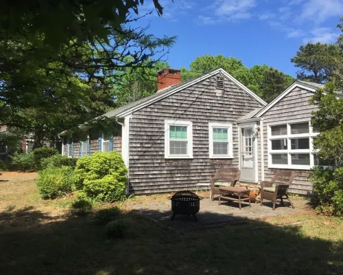 Peaceful, comfortable Cape Cod house close to the shore Hotels in Eastham