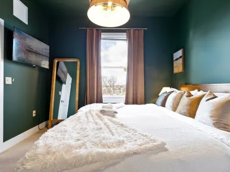 ⚜Posh Executive Apt⚜Fast WiFi ⚜Free Parking Отели в г. Александрия