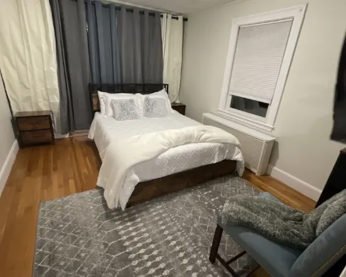 Beautiful Spacious 4BRM House! 阿靈頓酒店