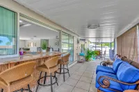 Jamaican Relaxation 3 bedrooms heated pool and unique game room