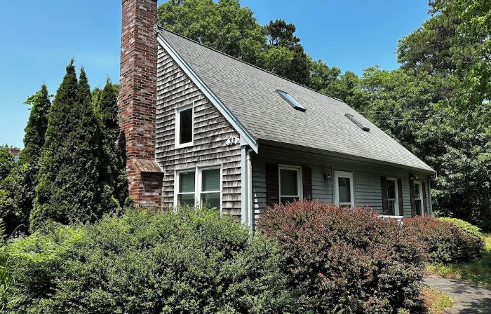Charming Cape Cod summer house conveniently located  with plenty to offer.
