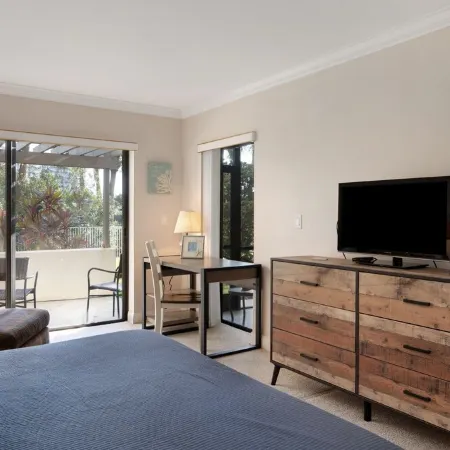 Siesta Dunes 1st Floor Beach Retreat + Bikes