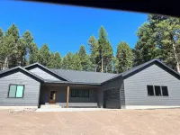 Spacious Seeley Lake Luxury Home 4-Bdr, 4 Bath.  Snowmobiler/Adventurer Paradise Hotels in Seeley Lake