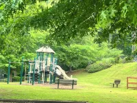 Glamping with a Partial Lake View, 30 Minutes to Clemson University