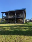 Cozy Log Cabin Near the Parkway