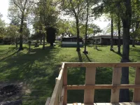 2-Bdrm Lake View/Access Cabin, Family/Pet Friendly, Large Screened Porch, Clean