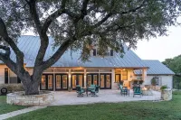Updated Luxury Home Near Gruene and Canyon Lake. Cottage rental is extra.