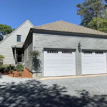 Large New Seabury Home with Heated Pool and Hot Tub