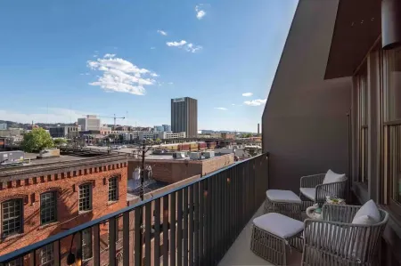 Historic Morris Ave- Private Balcony & City Views!
