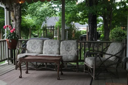 Quaint Home in Lexington