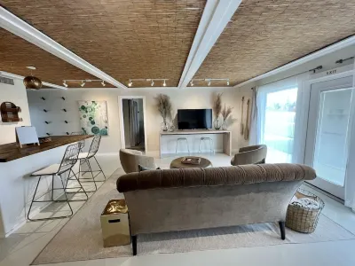 A rental that lets you live like a local - only better. Hotels near The Biota