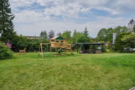 FeWo Walter - House 1 St.- Andreasberg, south-facing slope, quiet, family-friendly, WLAN Отели в г. Санкт-Андреасберг