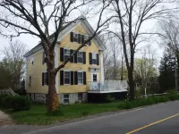 2 Bedroom Private Apt. in 1825 Whaler's Home on Duck Creek Hotels in Wellfleet