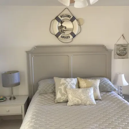 Waterfront Cottage w Private Beach on Chesapeake Bay!