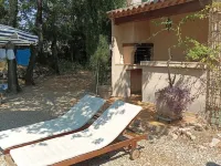 Charmante Villa Provençale de 3 Chambres à 450m du Centre de Flayosc Ξενοδοχεία στην πόλη Flayosc