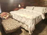 Cozy Country Home 3BR 3BA, 3200 sq. ft. will make your stay truly unforgettable! Hotels in Angelina County