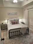 Perfect Location! Newly Remodeled- 2021 Condo right in the heart of Osage Beach