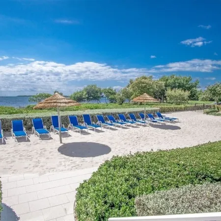 Vacay Vibes at Mariners Club • Oceanfront Resort • Pools, Marina, Pickleball