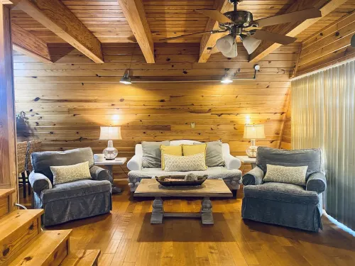 Lakehouse with 3 Decks, 2 Covered Boat Slips & Swim Dock!!