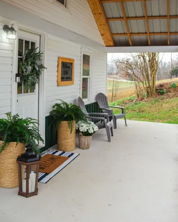 Dale Hollow Hideaway less then 4 miles to state park and state golf course.