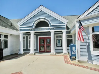 Explore New Seabury's  Year Round  Charm - Views + Beach+ Pool+ Deck. Hotels in der Nähe von Jehu Pond Conservation Area