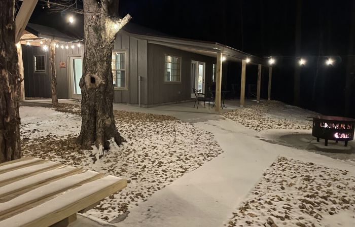 New cabin in the woods with private hot tub