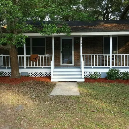 Enjoy Charlestons History & Carolina Sun - 3BR 2 BATH Old Mt. Pleasant