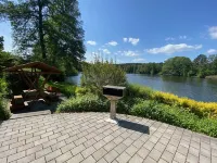 Holiday apartment "Seewohnung" in a holiday home - directly on the lake